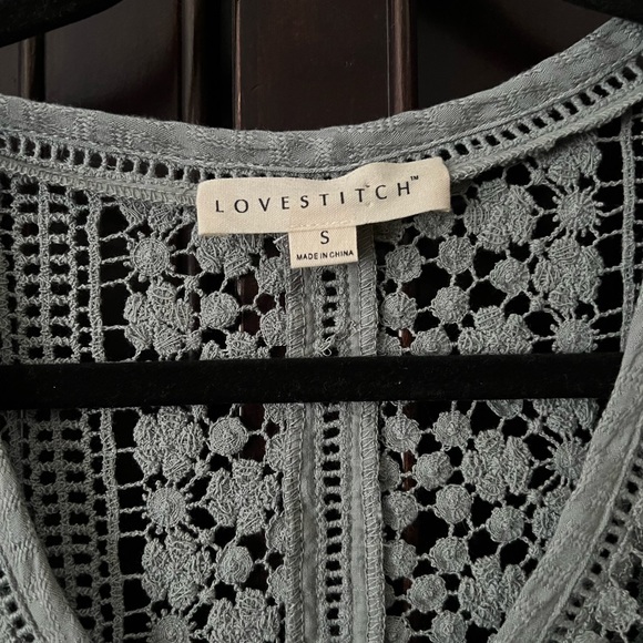 Love Stitch Boho Du Jour Crochet Blouse - Color Sage Size Small NWOT - Picture 3 of 6